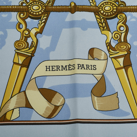 Pre-Loved Hermes Printed Silk Scarf - Picture 2 of 5